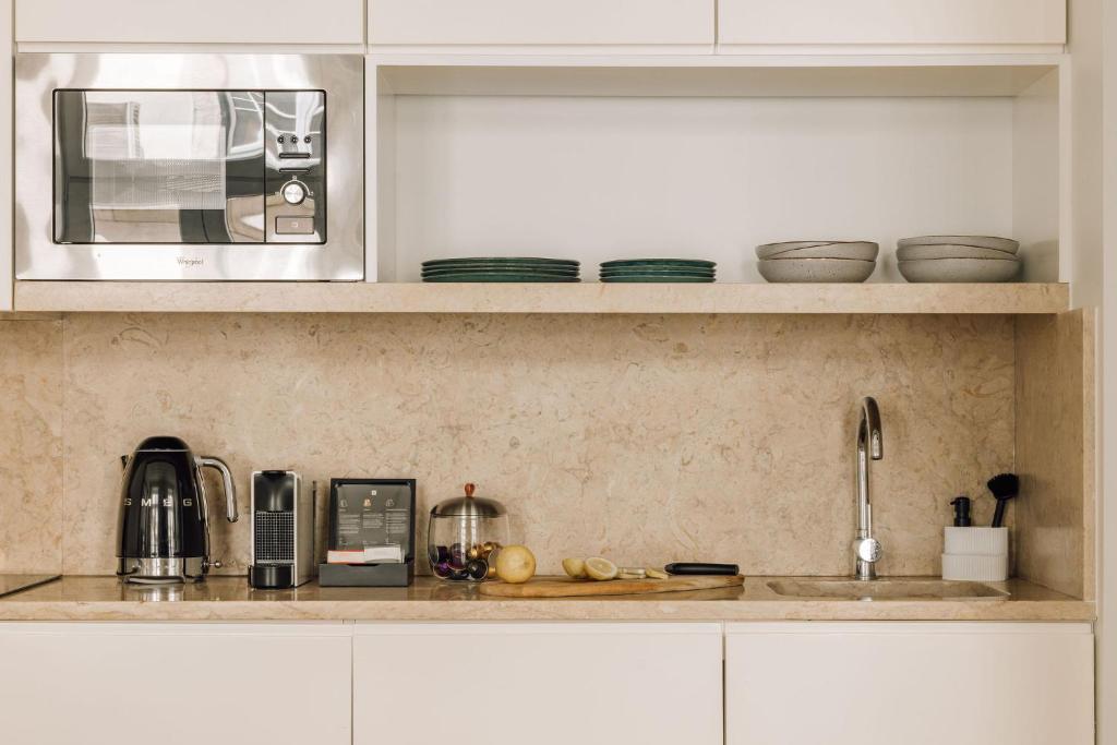 Ando Living - São Nicolau House - 18