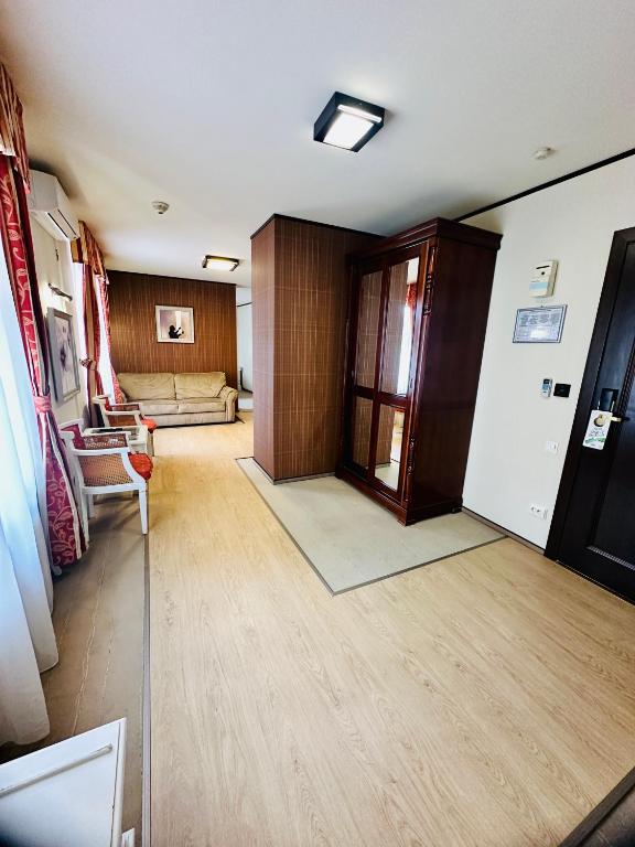 Villa & Restaurant Levoslav House - Resim 32