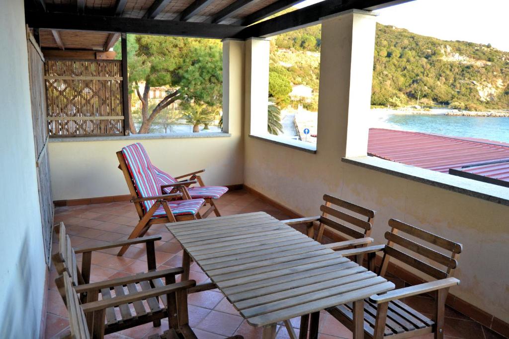 A balcony or terrace at Le Soleil