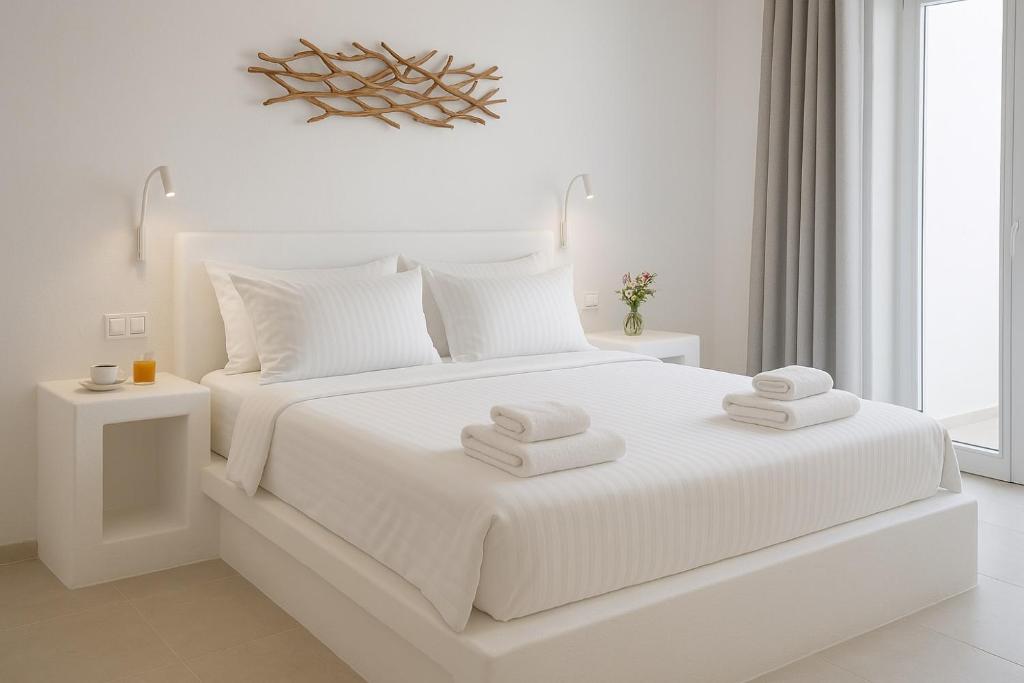 Virginia Studios - 9