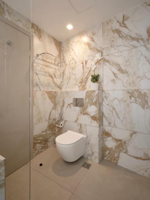 Koupelna v ubytování Athens City Suites