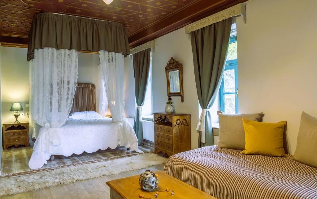 Shamrock Elati Retreats - Suite With Mountain View