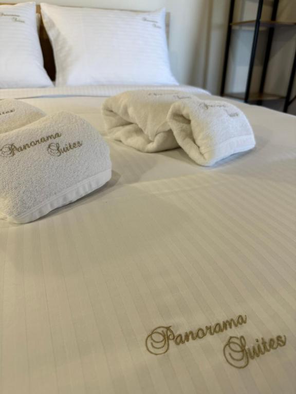Postel nebo postele na pokoji v ubytování Panorama Luxury Suite