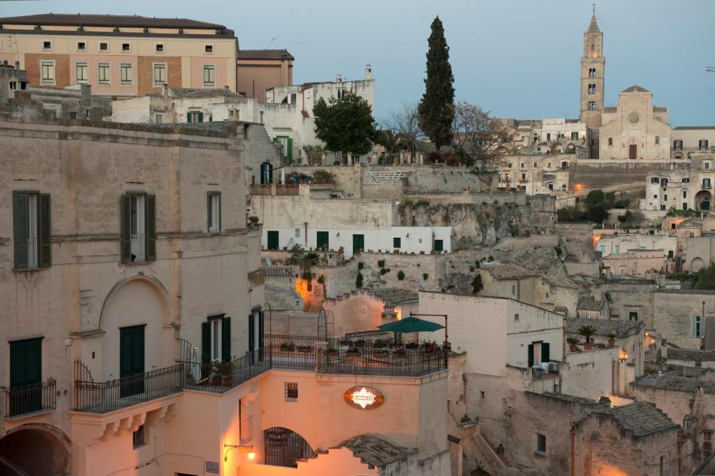 Nespecifikovaný výhled na destinaci Matera nebo výhled na město při pohledu z penzionu