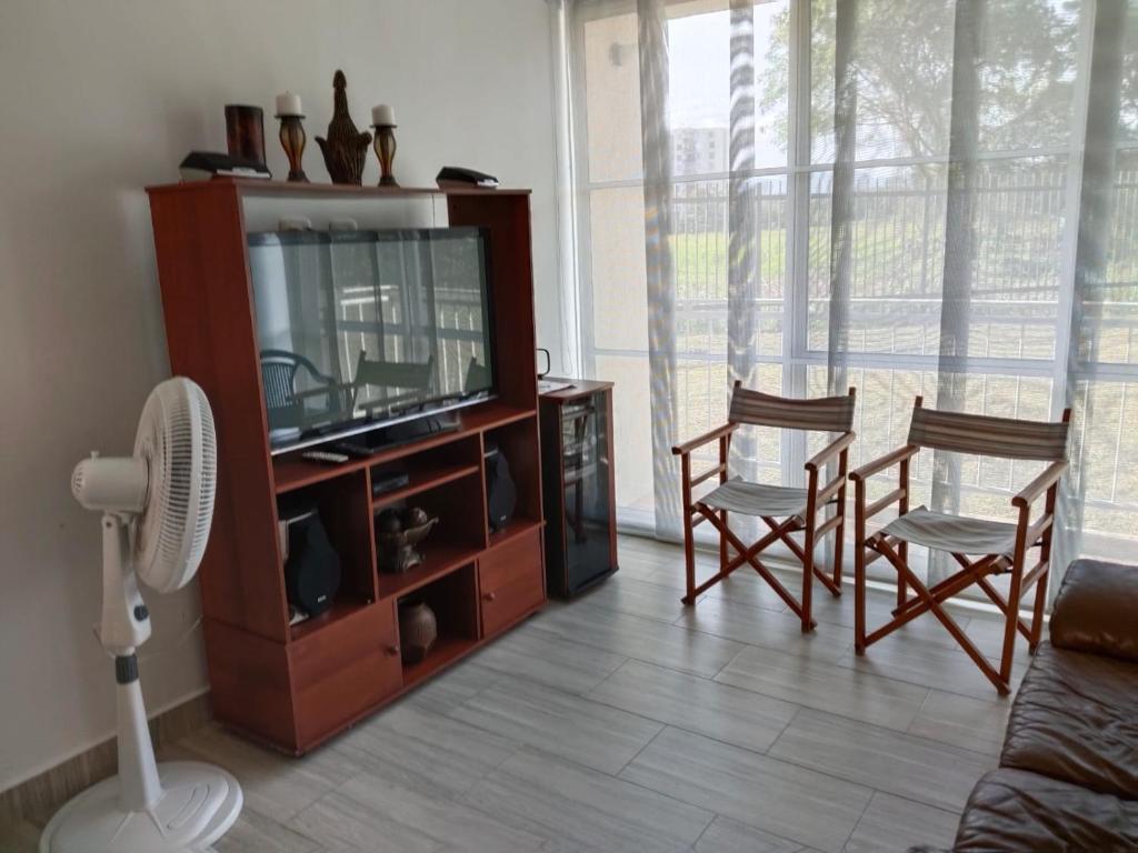 Kuchyň nebo kuchyňský kout v ubytování Apartamento en Ricaurte, Arrayanes de Peñaliza