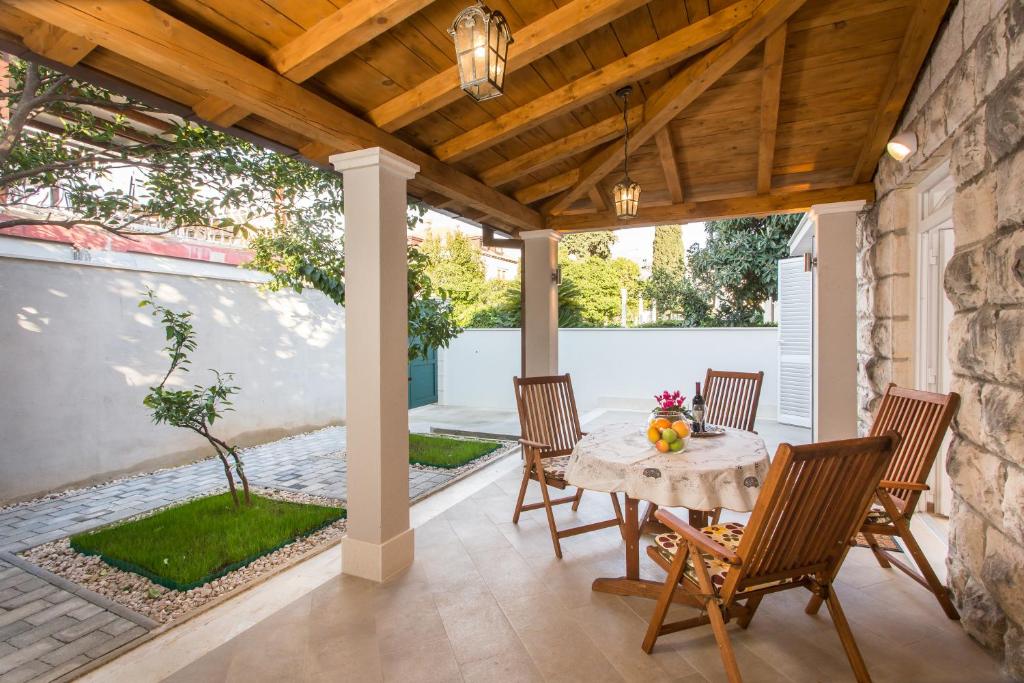 Foto dalla galleria di Apartments Gravosa- FREE PARKING a Dubrovnik