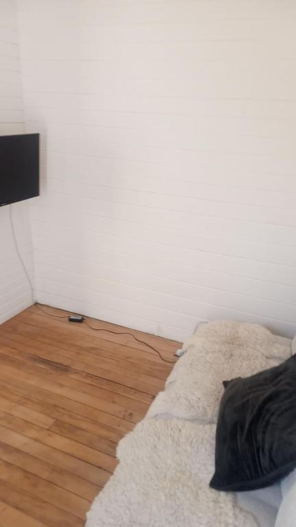TV a/nebo společenská místnost v ubytování Hostal Da Lua