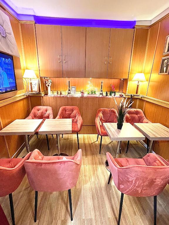 Le Nouvel Hôtel du Théâtre - Resim 45