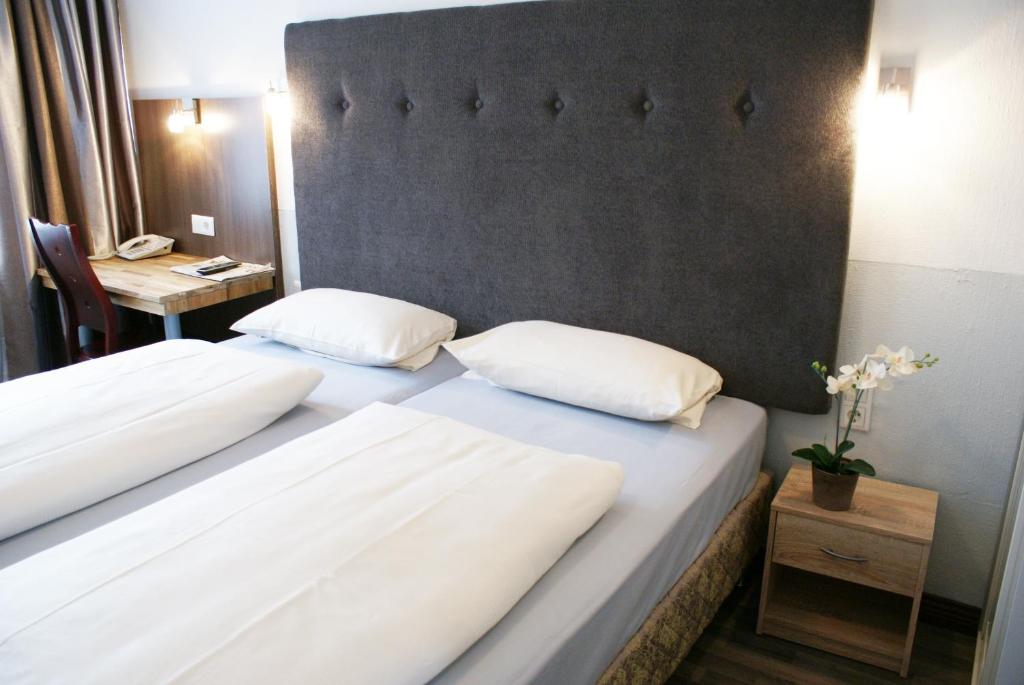 Bahn-Hotel - Resim 22