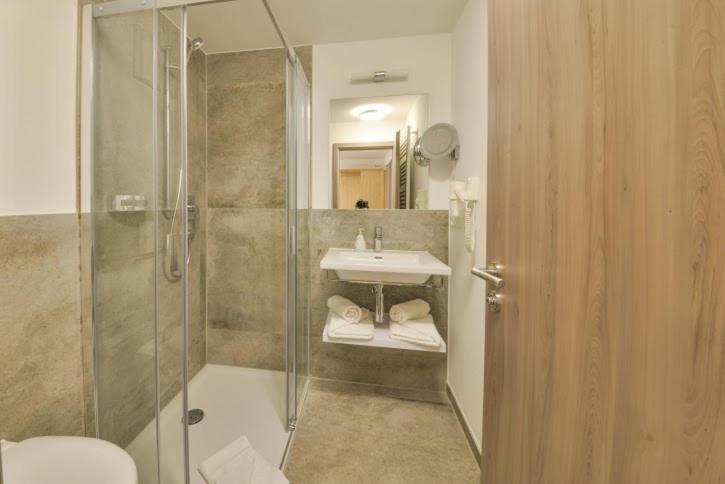 Gasthof Chiemseefischer - Basic Double Room