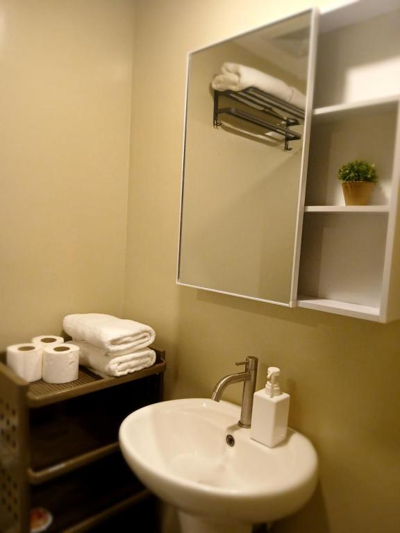 Bilik mandi di Cityscape Grand Tower - Lexis Suite 2BR, Across Ayala Mall, Near Cebu IT Park