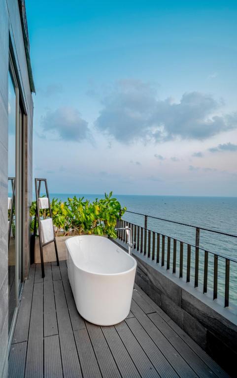 Suite Có Sân Thượng Nhìn Ra Biển