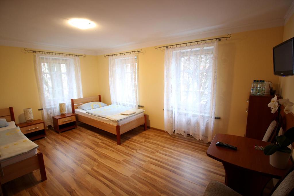 Ośrodek Wypoczynkowy HEL - 4