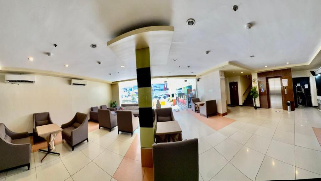Posezení v ubytování CDO Hotel Xentro
