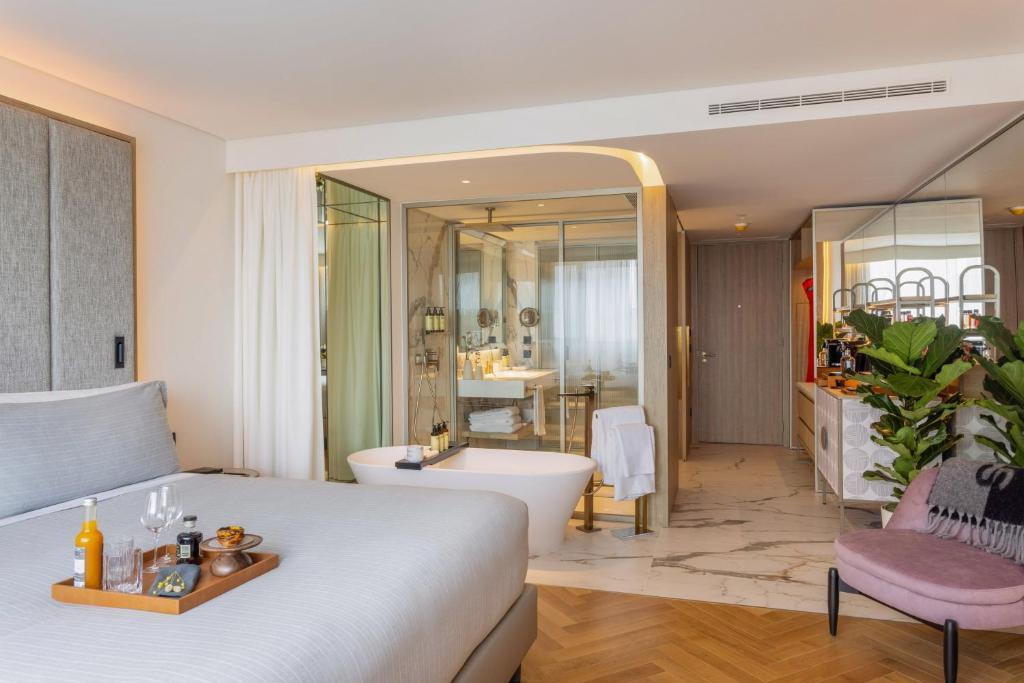 
Superior ME Street View
