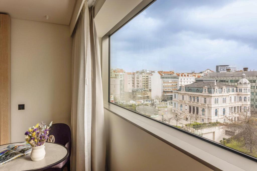 ME Lisbon by Meliá - Resim 24