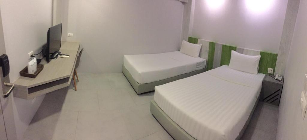 The Pat Hotel - Resim 8