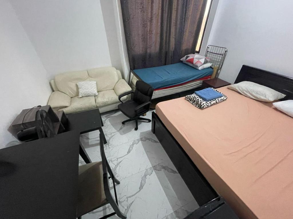 Fotografie z fotogalerie ubytování Room for 4s NEW location Najda v destinaci Abu Dhabi