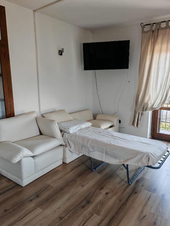B&B Sole e Luna - Quadruple Room With Private External Bathroom
