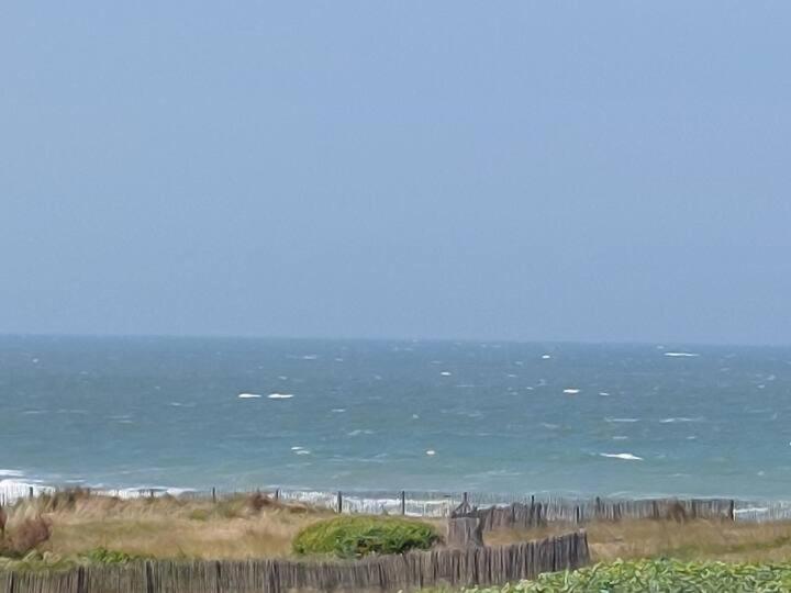 Fotografie z fotogalerie ubytování Cabourg, T2 jardin proche plage v destinaci Cabourg