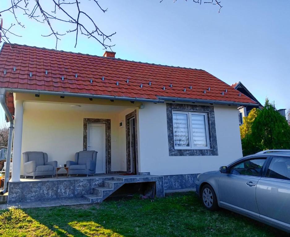 Budova, kde se prázdninový dům nachází