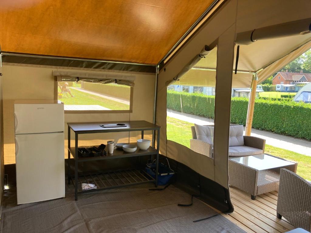 Posezení v ubytování Lystskov Camping & Cottages