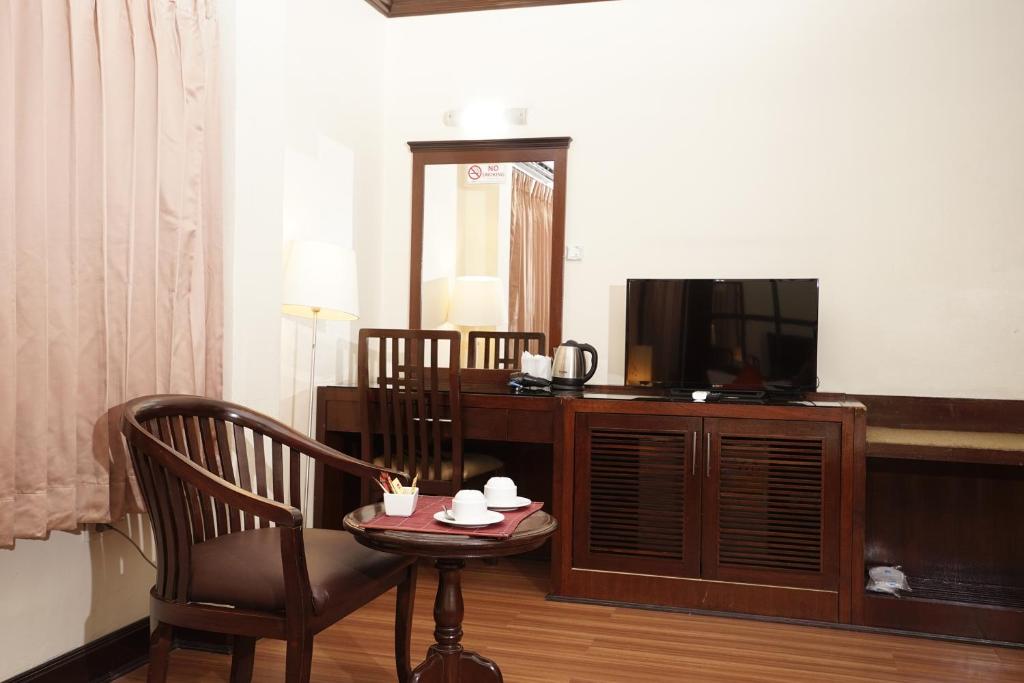 لابی و فضای عمومی Grand Business Inn - تصویر ۵