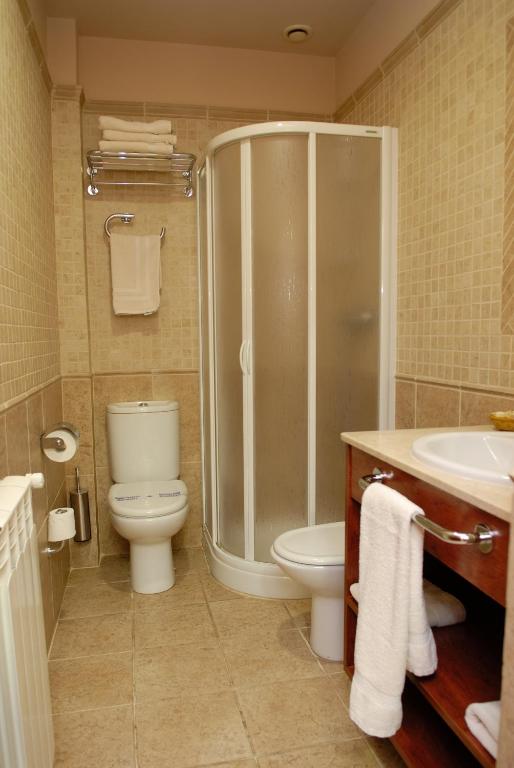 Hostal Serruchi - 13