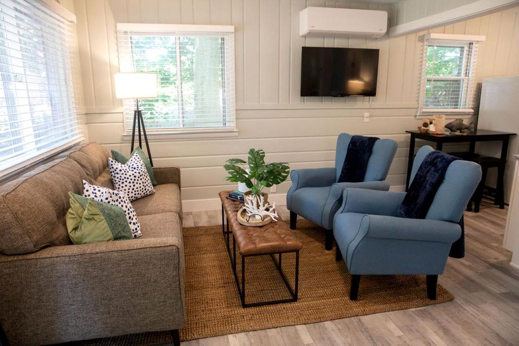 Cute Cabin Getaway to Lake Michigan - Perfect for Romantic Glamping ...