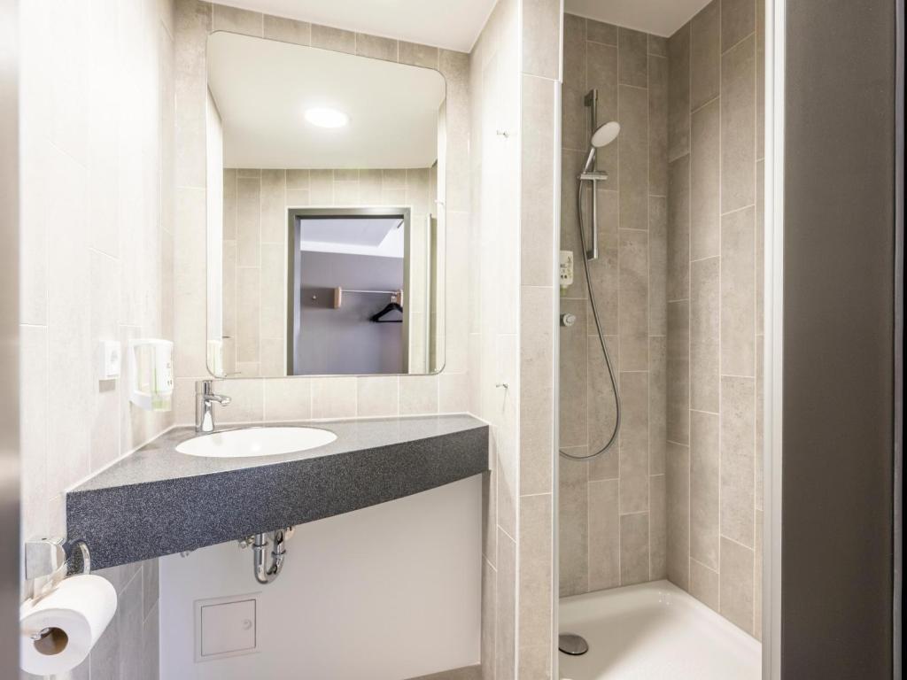 Koupelna v ubytování B&B Hotel Schweinfurt-City