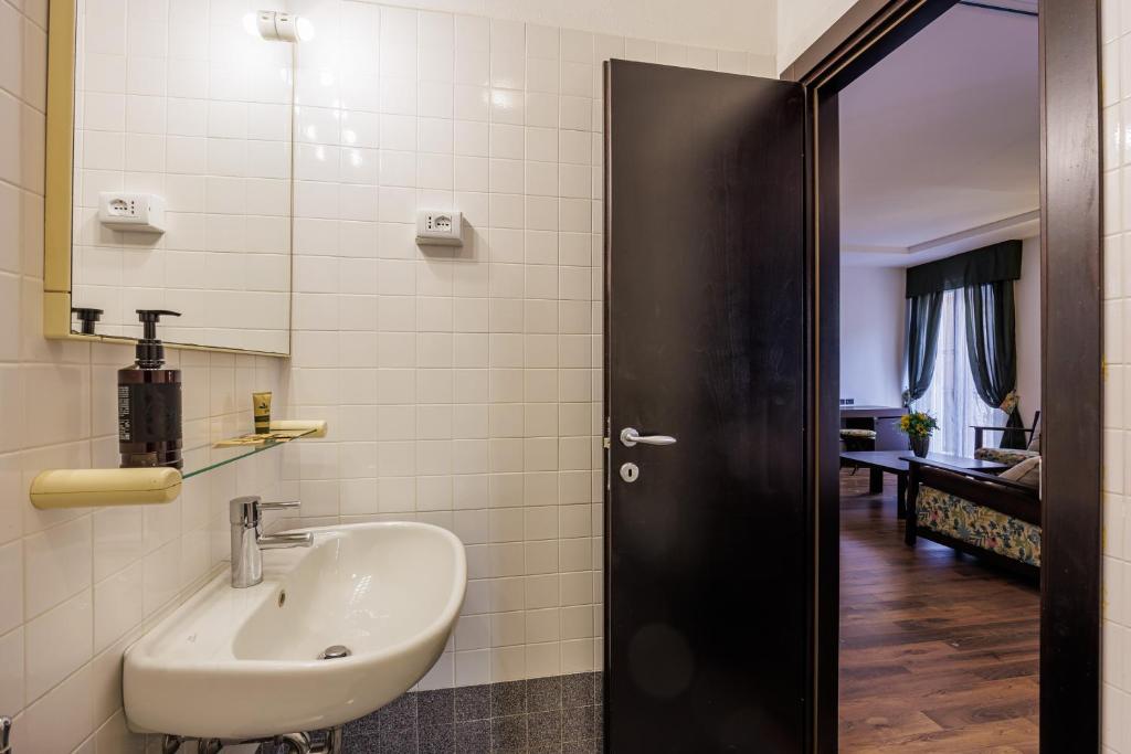 Koupelna v ubytování Hotel alla Grotta