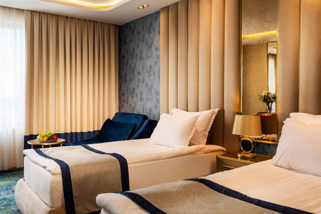 Economy Double Room without Balcony - Free Beach Access