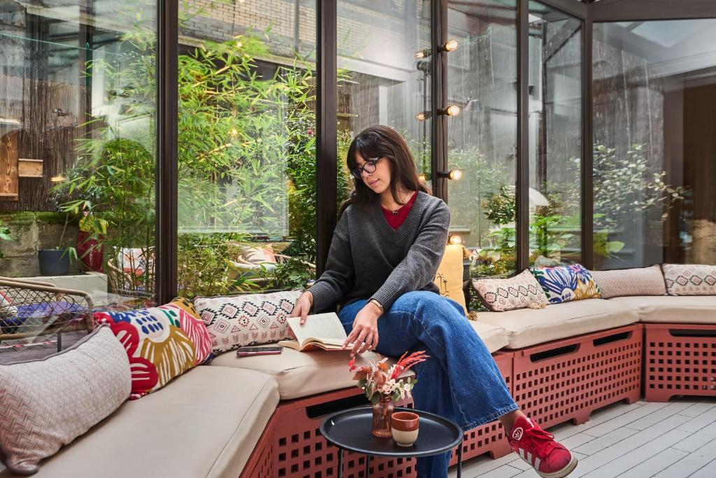 Hotel Cervantes by Happyculture - Resim 9