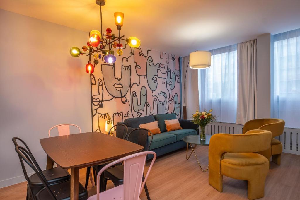 Montmartre Paris Suite - Resim 10