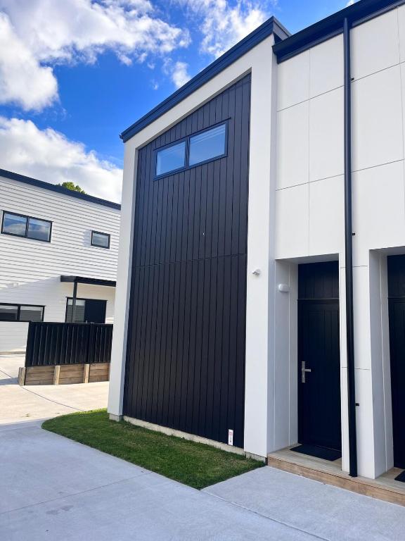 The Shoe Box - Resim 9