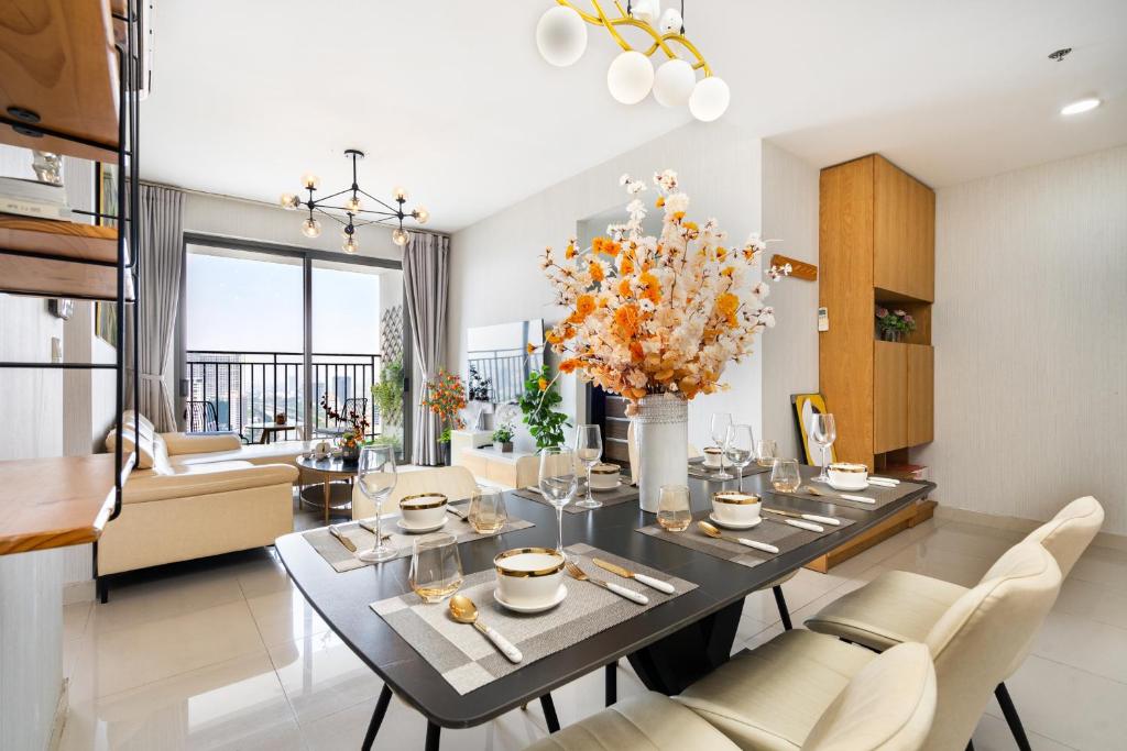 Posezení v ubytování Awesome Rivergate Apartment - CBD in Hcm City