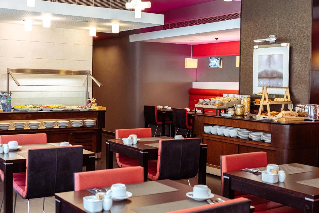 SANA Capitol Hotel - Resim 8