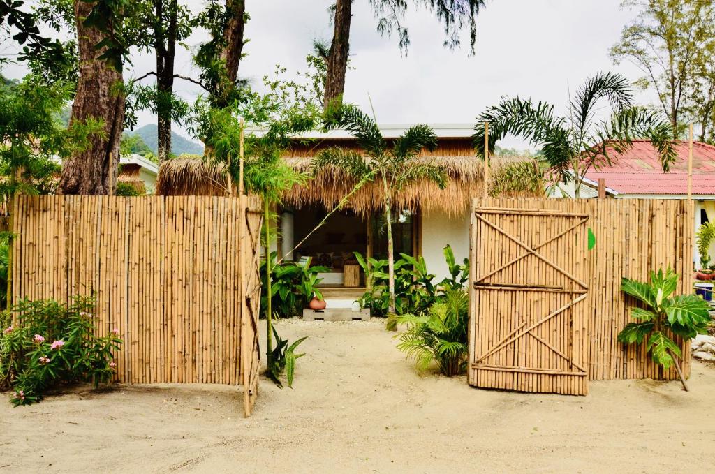 Zahrada ubytování Tides Signature Koh Chang boutique resort