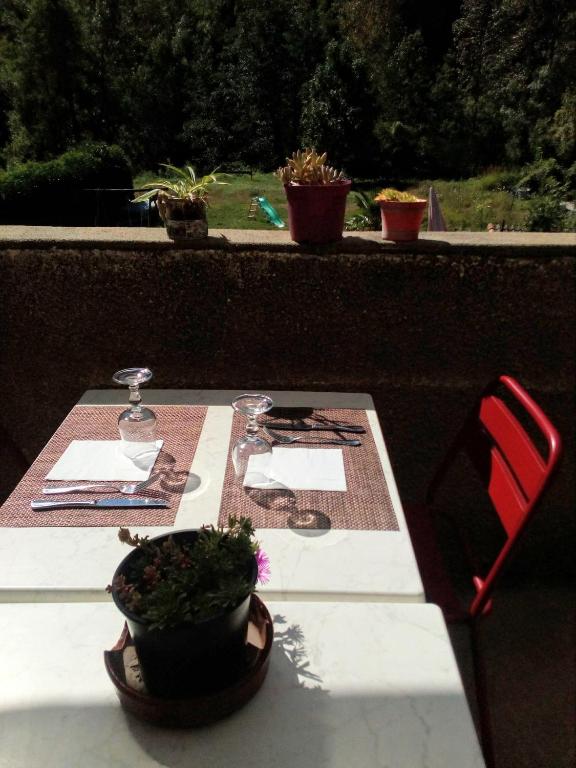 Fotografie z fotogalerie ubytování Auberge de Barnas v destinaci Barnas