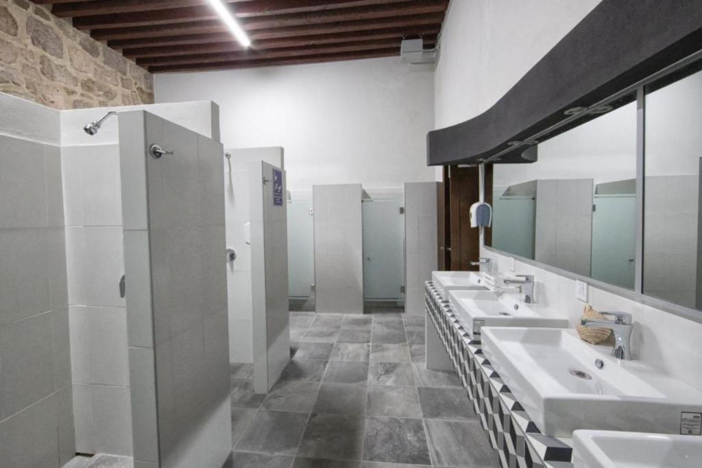 Koupelna v ubytování OYO Hostal Mich
