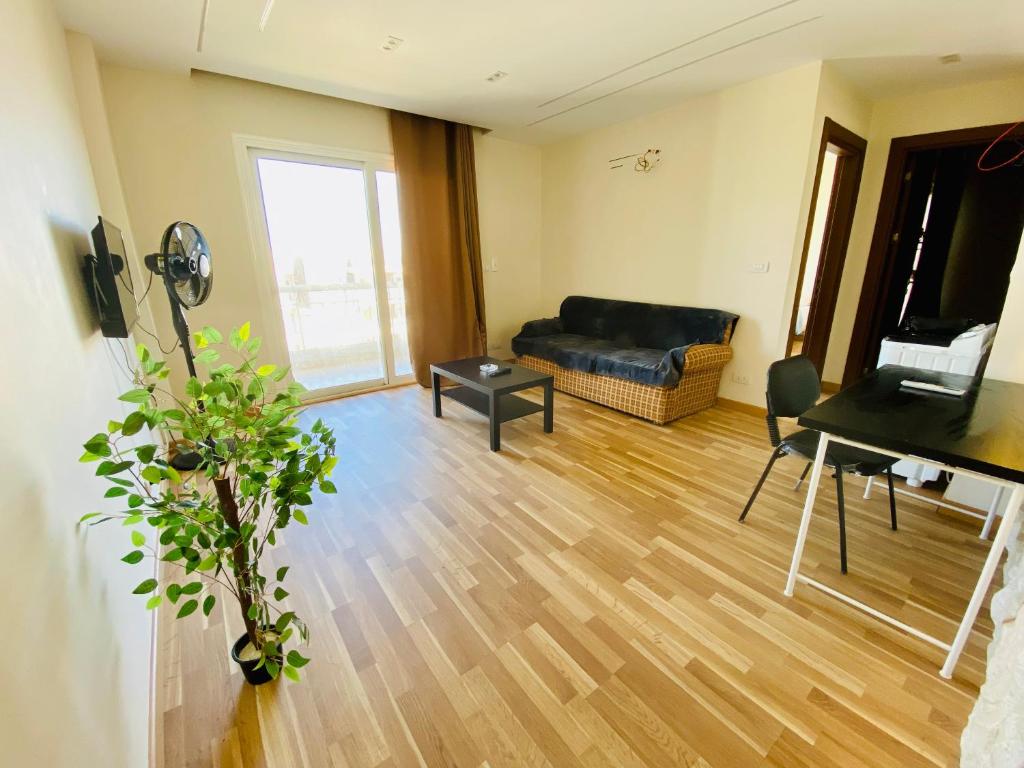 Χώρος καθιστικού στο Vacation Home with Perfect View