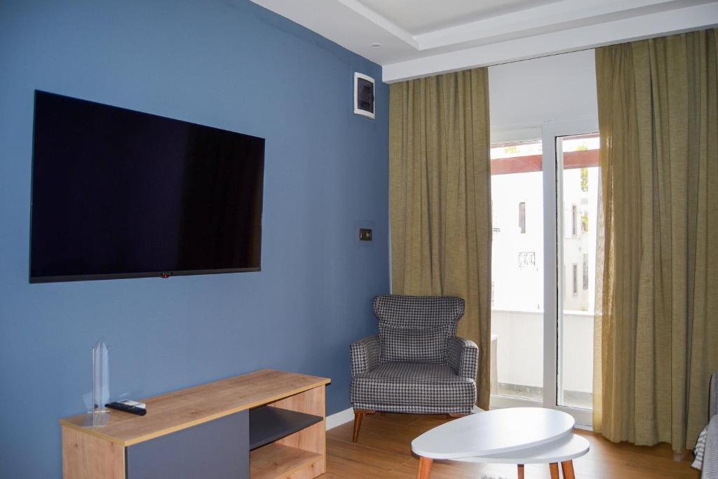 Loca Centre Suites - 17