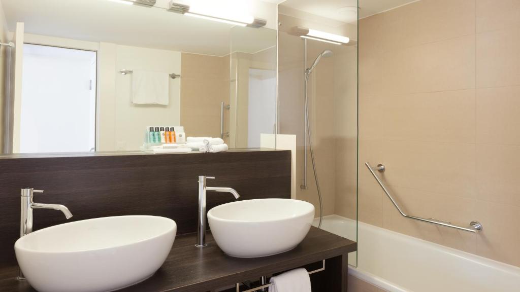 Crowne Plaza Zürich by IHG - Resim 21