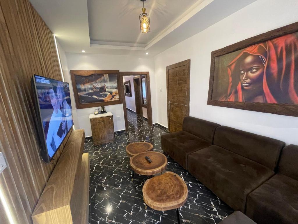 TV a/nebo společenská místnost v ubytování Presken Hotel @Villa