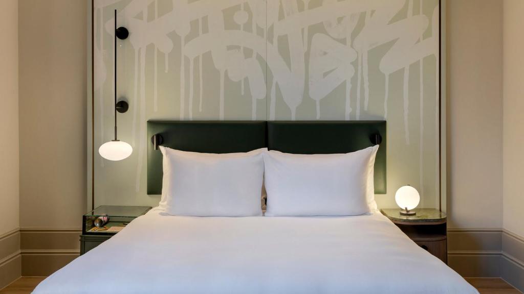 The College Hotel Amsterdam, Autograph Collection - Resim 14