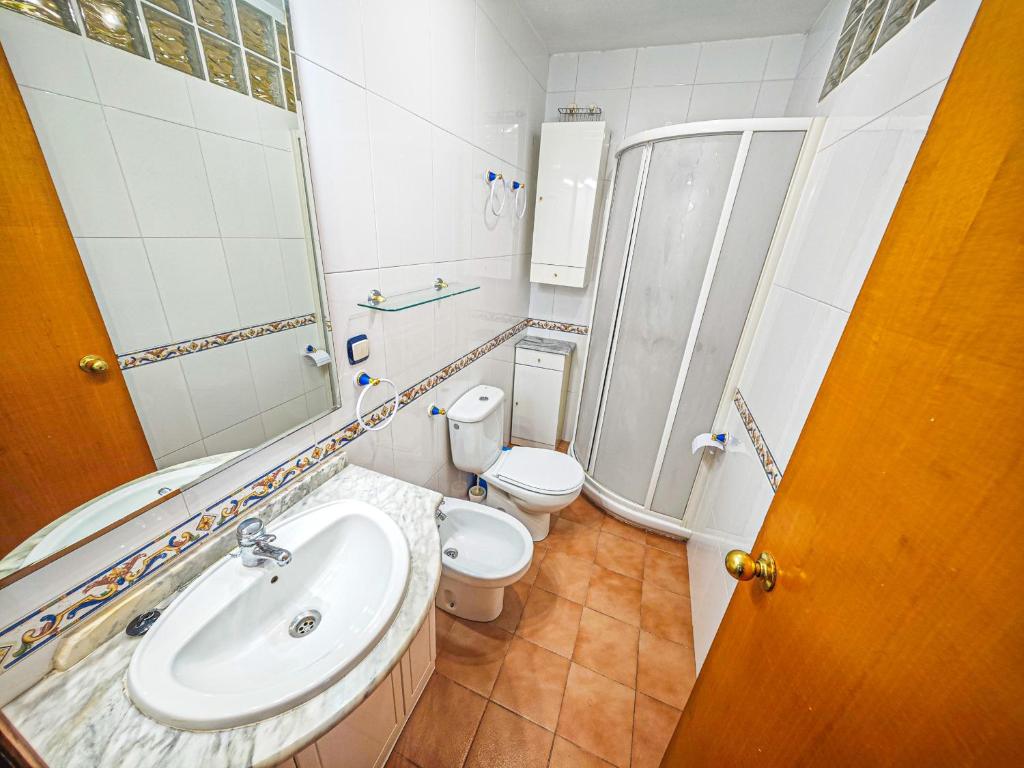 Kúpeľňa v ubytovaní LITORAL COSTA DORADA - TUCAN vista mar