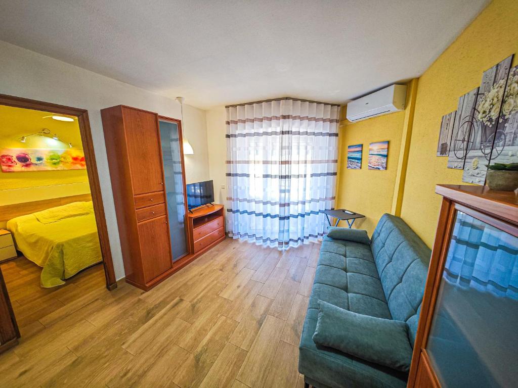 Posteľ alebo postele v izbe v ubytovaní LITORAL COSTA DORADA - TUCAN vista mar