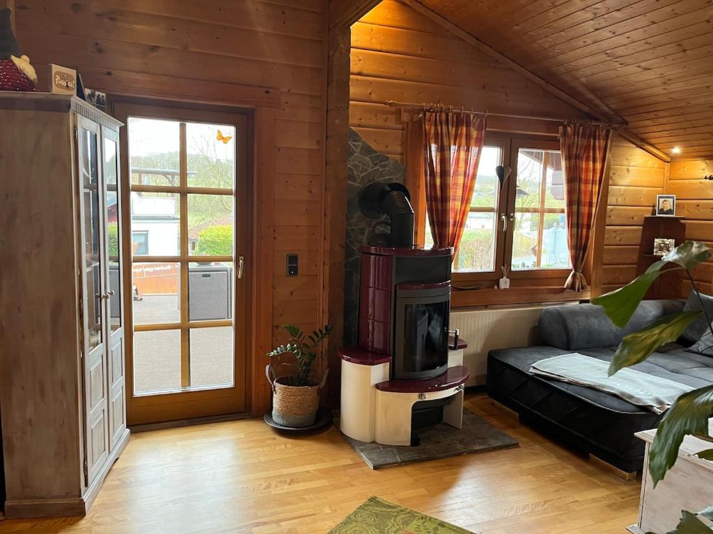 Gallery image of Cozy wooden house to feel good in Hasselbach