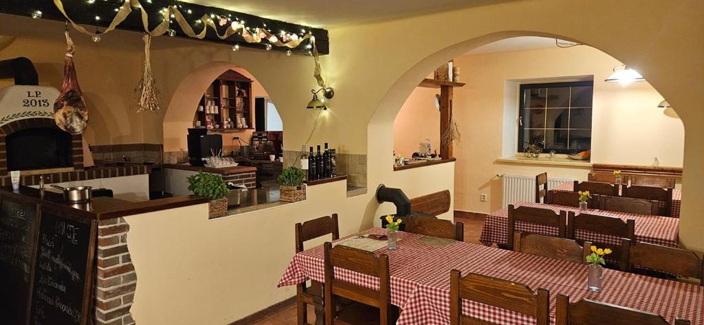 Restaurace v ubytování Penzion U Obludy