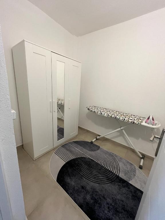 Postel nebo postele na pokoji v ubytování Derya Beach Agullu Villa